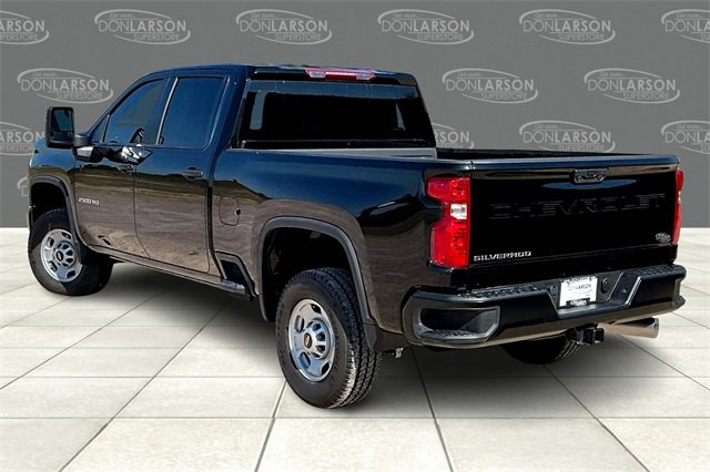 2025 Chevrolet Silverado 2500HD photo 3