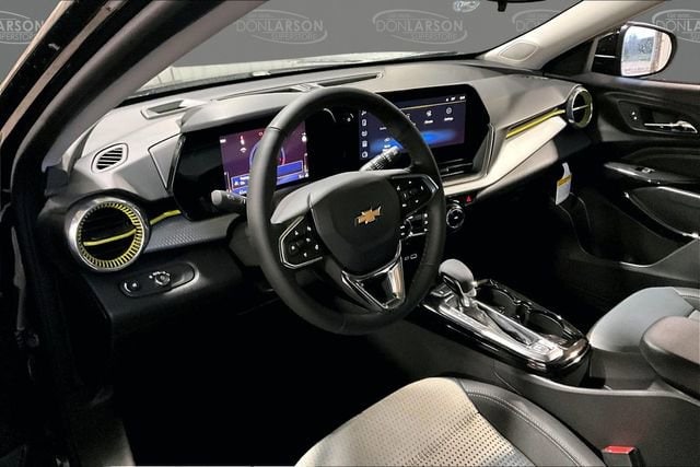 2026 Chevrolet Trax LT - Photo 8
