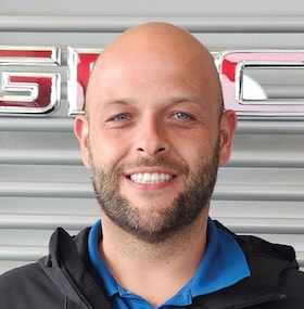 Staff member Raffy Obniski from 80cf3ebddd57