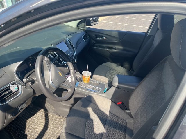 2022 Chevrolet Equinox LT photo 4