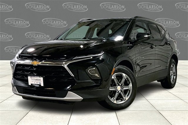 2023 Chevrolet Blazer 3LT photo 2