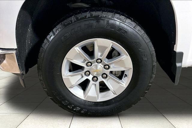 2023 Chevrolet Silverado 1500 LT - Photo 10