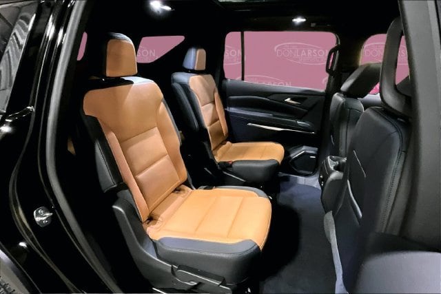 2027 Chevrolet Traverse Z71 - Photo 14