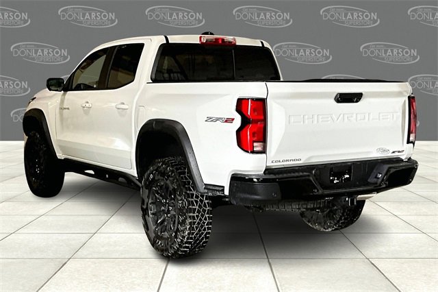 2025 Chevrolet Colorado ZR2 photo 3