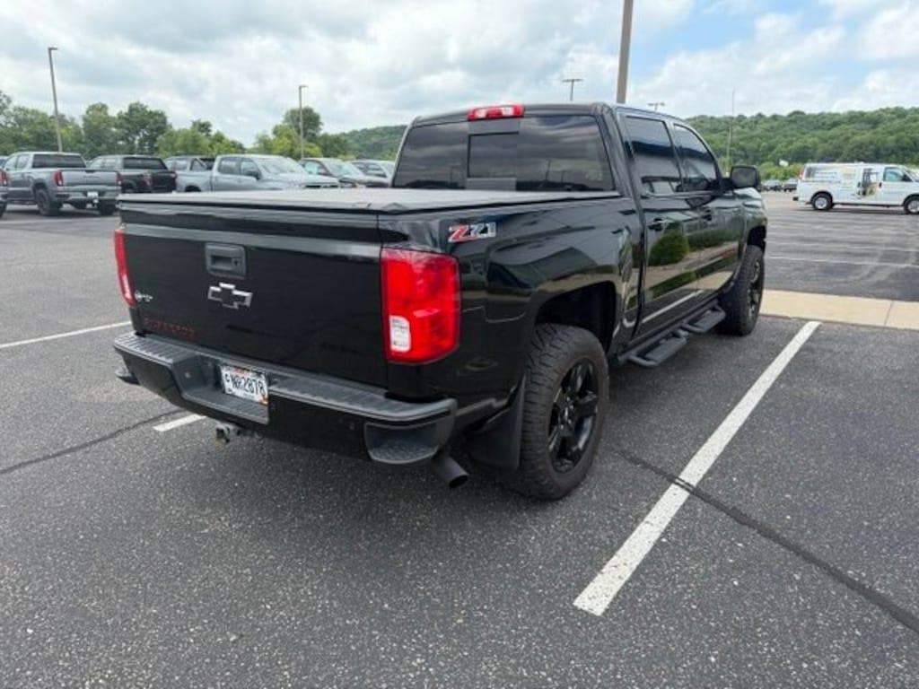 Used 2017 Chevrolet Silverado 1500 LTZ Truck Crew Cab