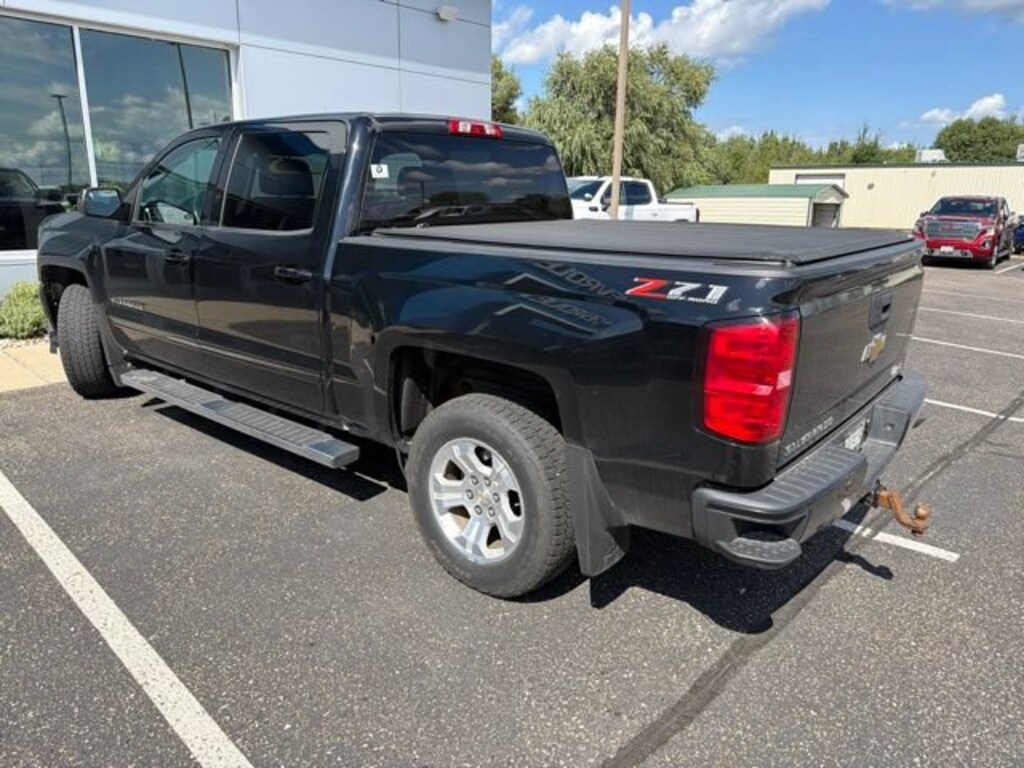 Used 2018 Chevrolet Silverado 1500 LT Truck Crew Cab