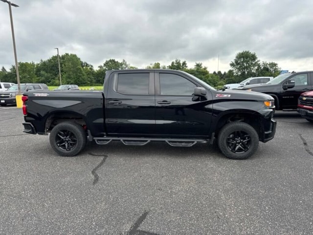 Used 2019 Chevrolet Silverado 1500 Custom Trail Boss Truck Crew Cab