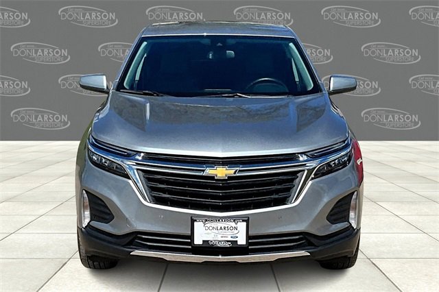 2024 Chevrolet Equinox LT photo 2