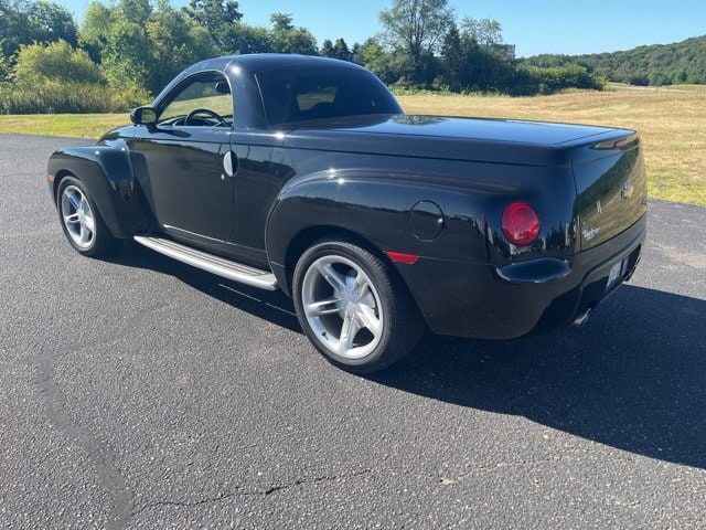 Used 2004 Chevrolet SSR LS with VIN 1GCES14P24B109731 for sale in Baraboo, WI