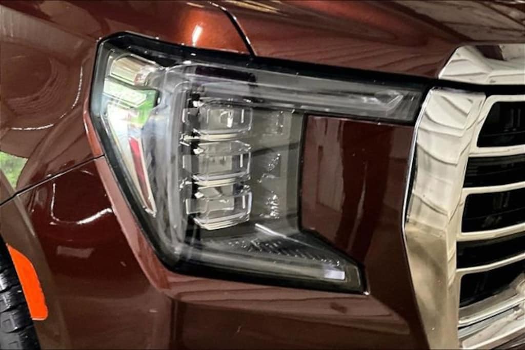 Used 2023 GMC Yukon XL SLT SUV