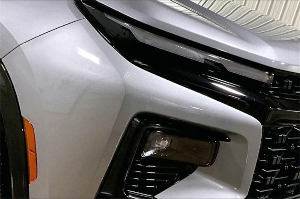 Certified 2025 Chevrolet Traverse RS SUV