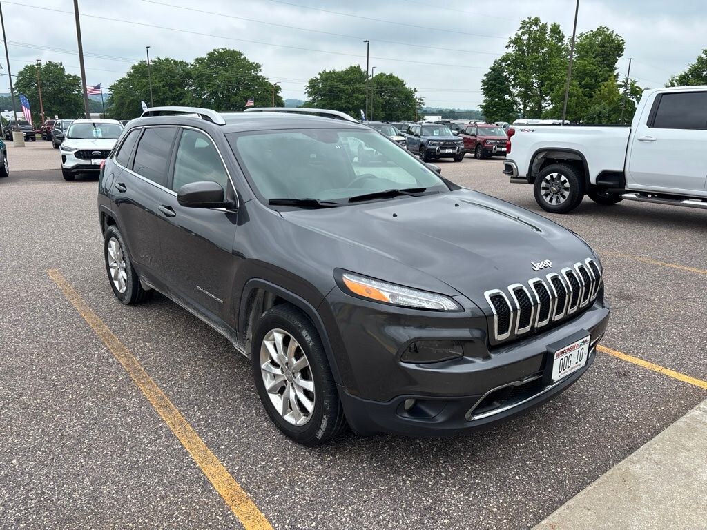 Used 2016 Jeep Cherokee Limited 4x4 SUV
