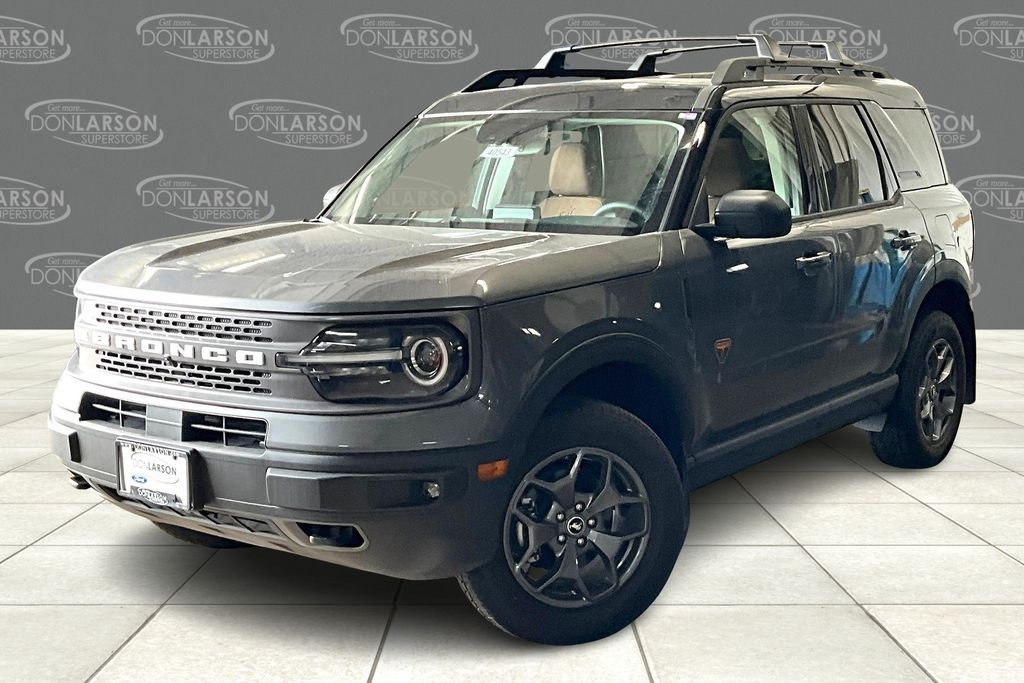2024 Ford Bronco Sport Badlands photo 2