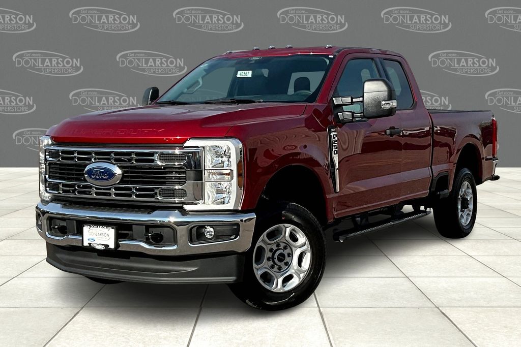 2026 Ford F-250 XLT photo 2