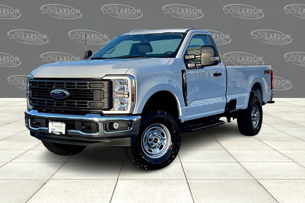 2026 Ford F-350 XL photo 2