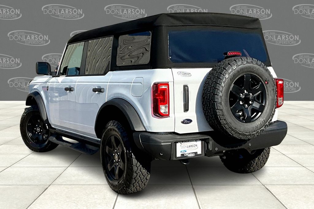 2025 Ford Bronco Big Bend photo 3