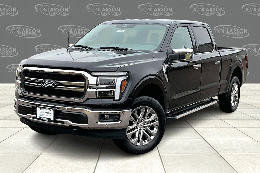2025 Ford F-150 Lariat photo 2