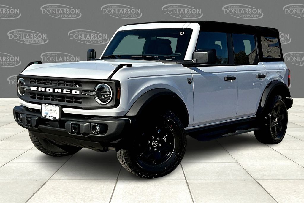 2025 Ford Bronco Big Bend photo 2