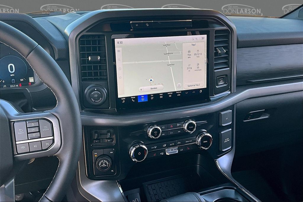 2025 Ford F-150 XLT - Photo 10