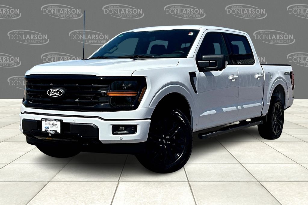 2025 Ford F-150 XLT photo 2