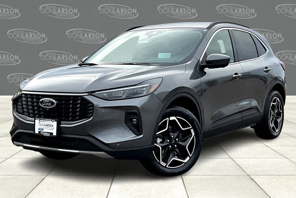 New 2026 Ford Escape Platinum SUV