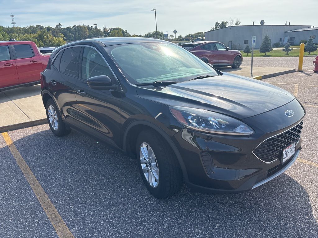 2021 Ford Escape SE photo 4