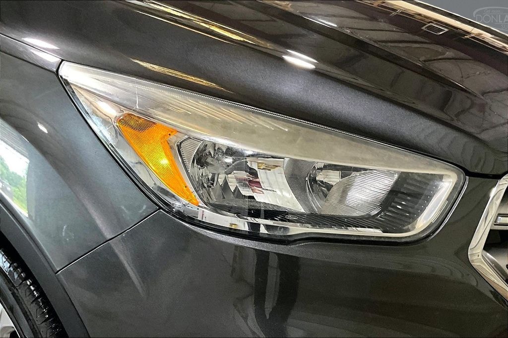 Used 2017 Ford Escape SE SUV