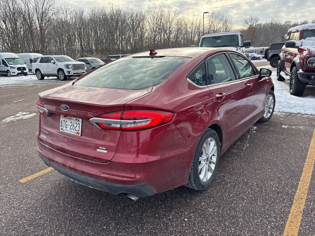 Used 2019 Ford Fusion SE Sedan