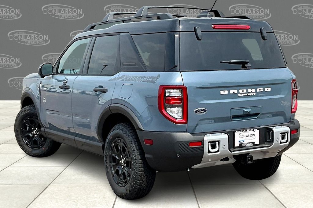 2025 Ford Bronco Sport Outer Banks photo 2