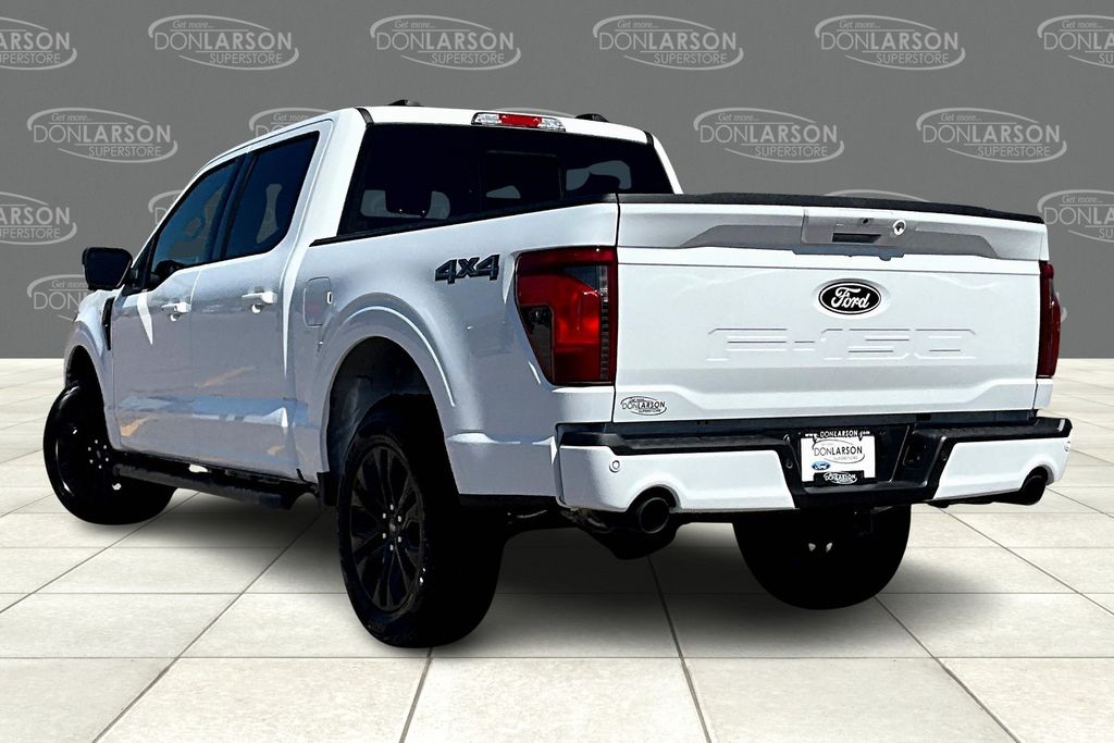 2025 Ford F-150 XLT photo 3