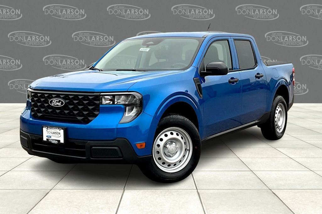2025 Ford Maverick XL photo 2