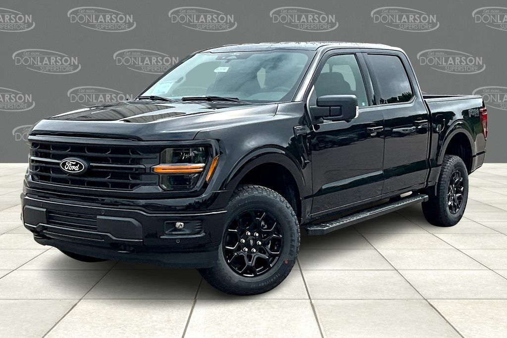 2025 Ford F-150 XLT photo 2