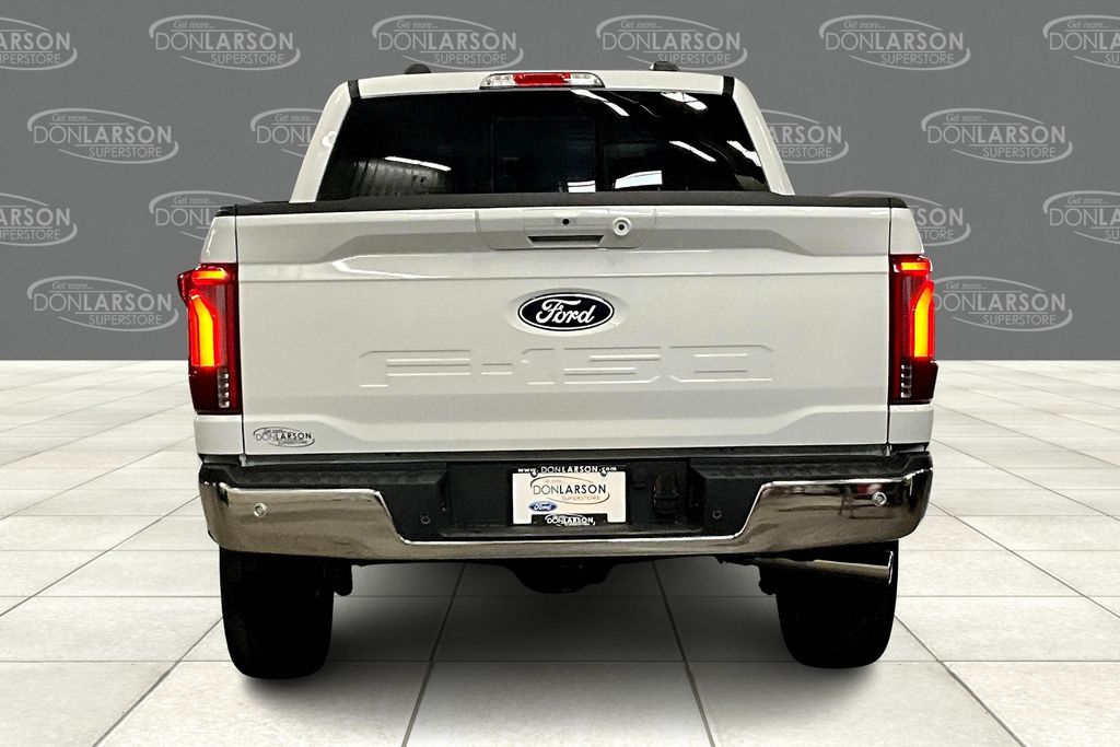 2025 Ford F-150 Lariat photo 4