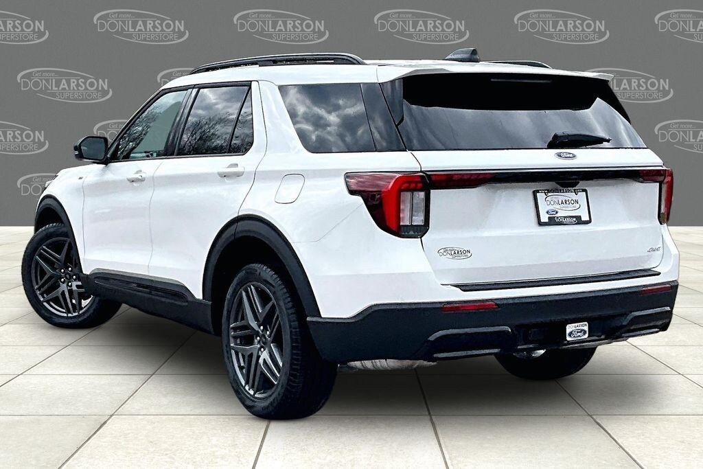 New 2026 Ford Explorer ST-Line SUV