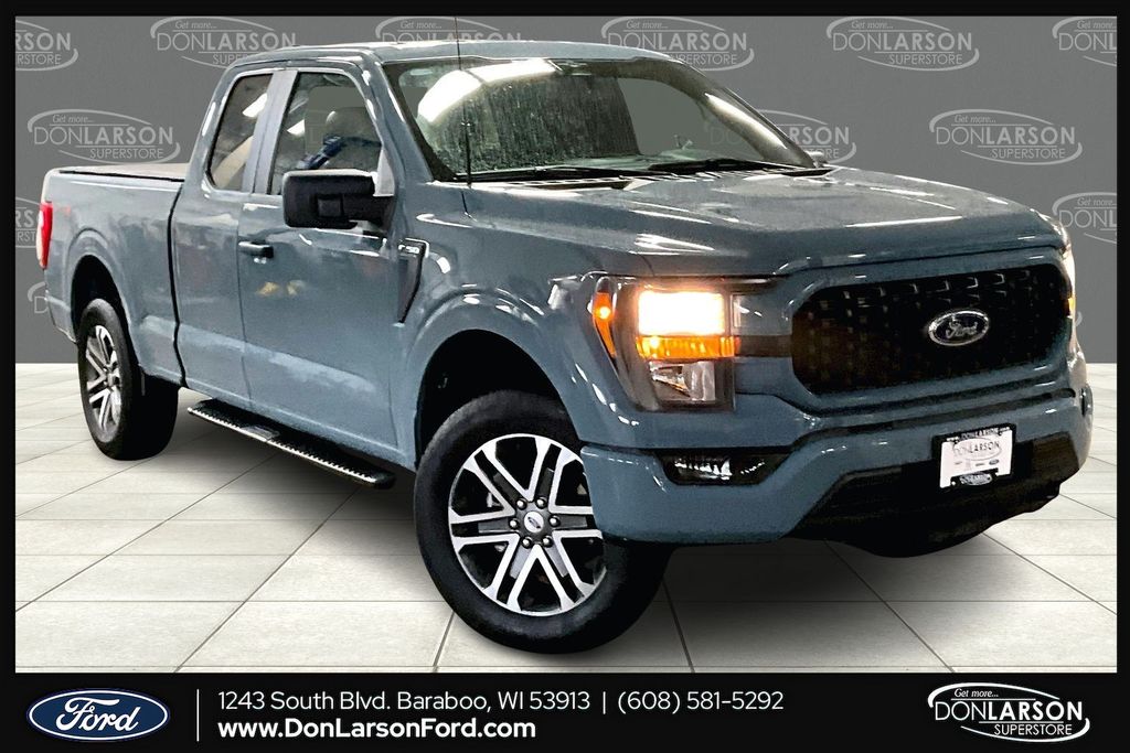 2023 Ford F-150 XL's photo