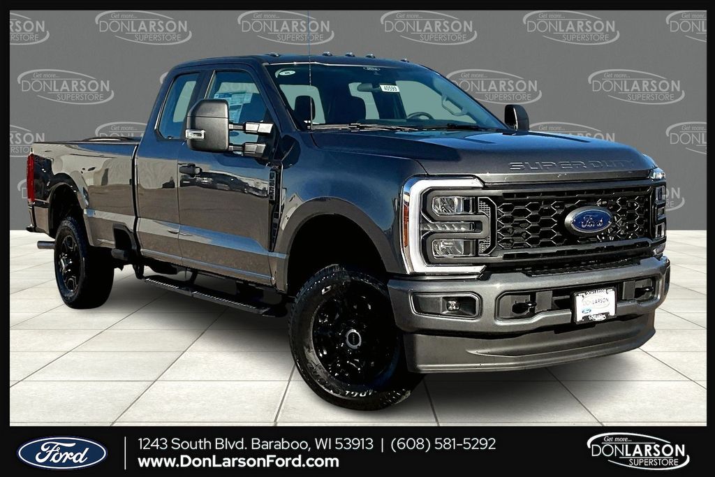 2026 Ford F-250 Super Duty XL's photo