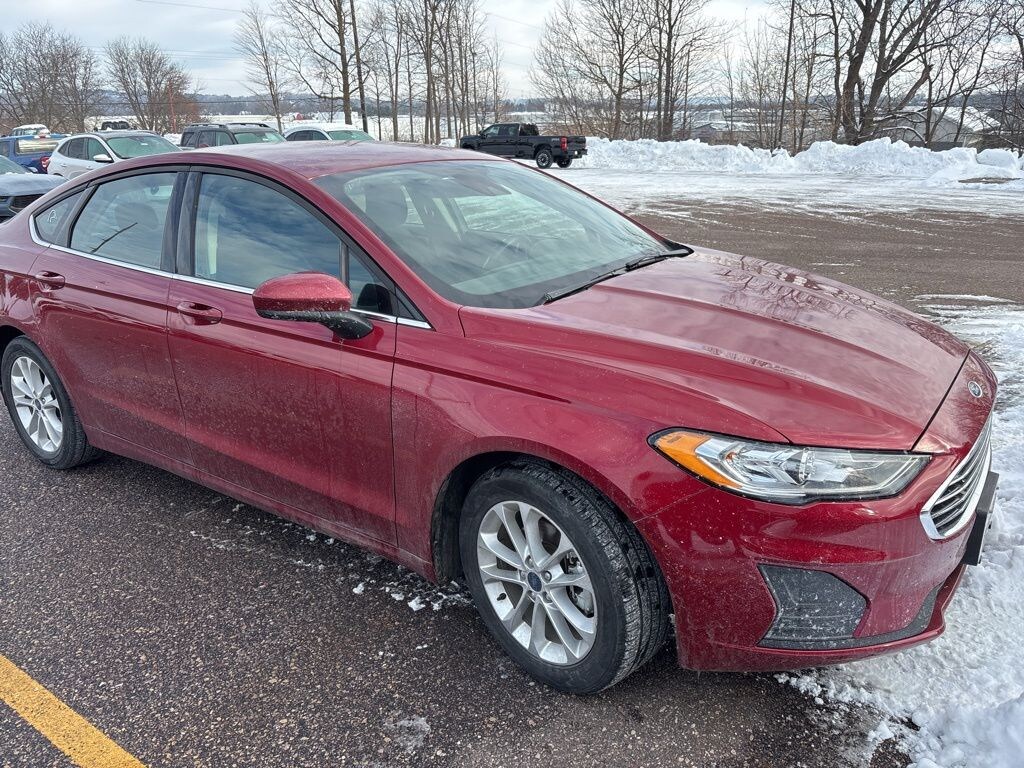 Used 2019 Ford Fusion SE Sedan