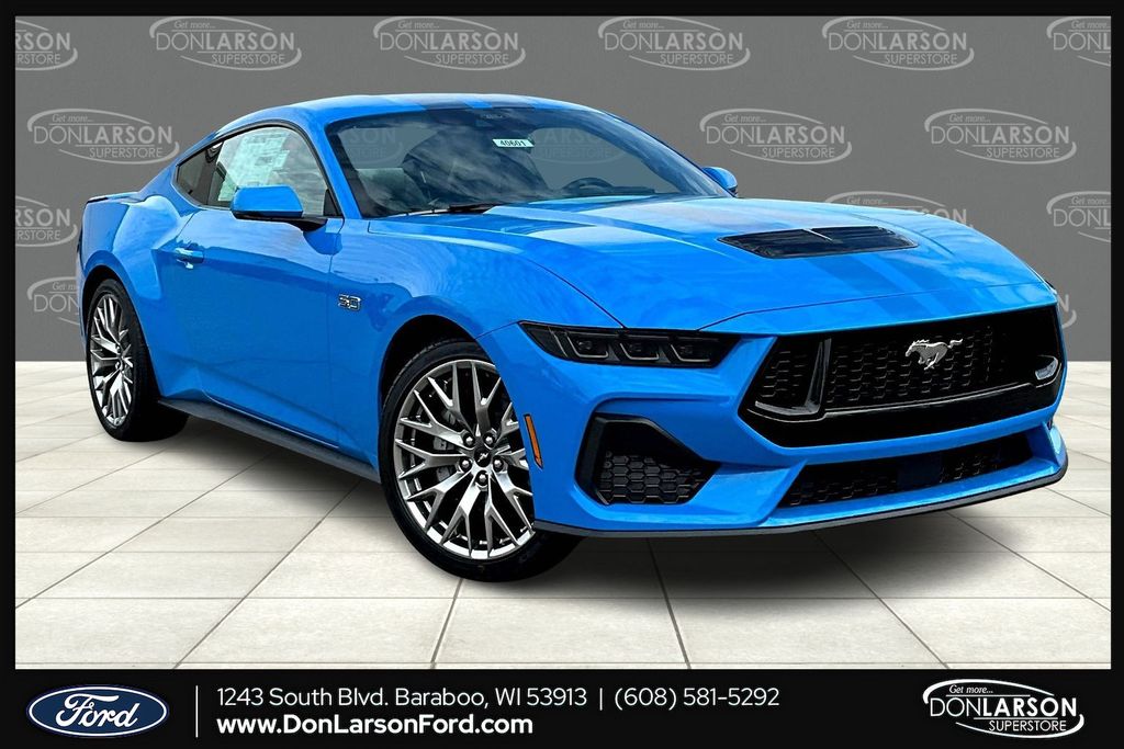 2025 Ford Mustang GT Premium's photo