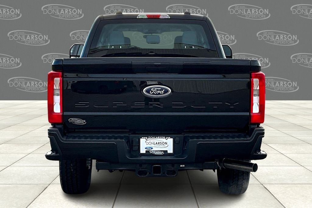 2026 Ford F-250 XL photo 3