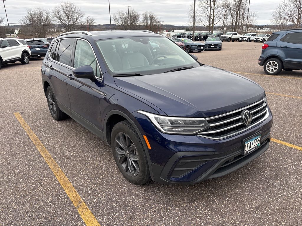 2024 Volkswagen Tiguan SE Wolfsburg Edition photo 4