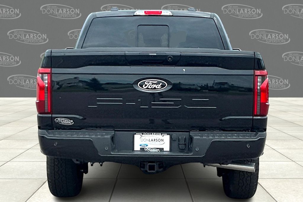 2025 Ford F-150 XLT photo 4