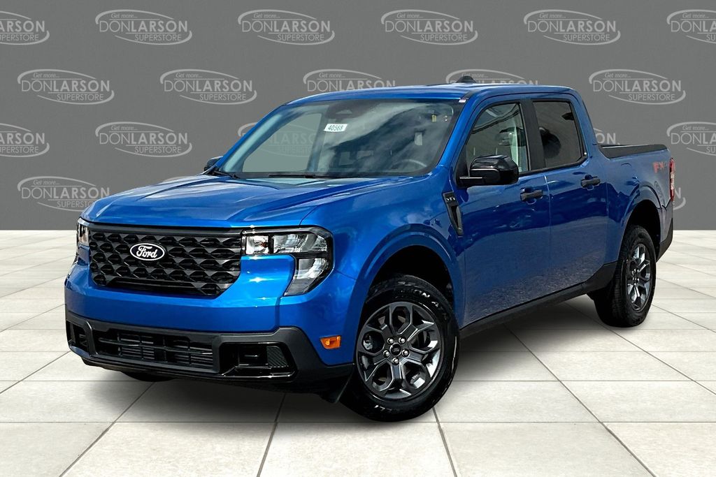 2025 Ford Maverick XLT photo 2