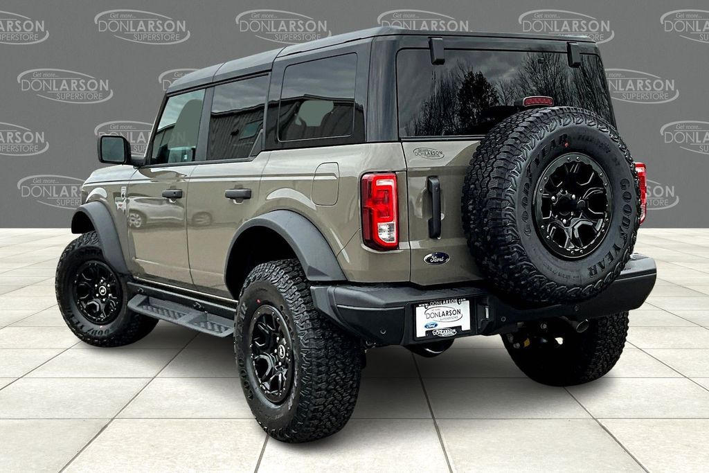 2025 Ford Bronco Big Bend photo 3