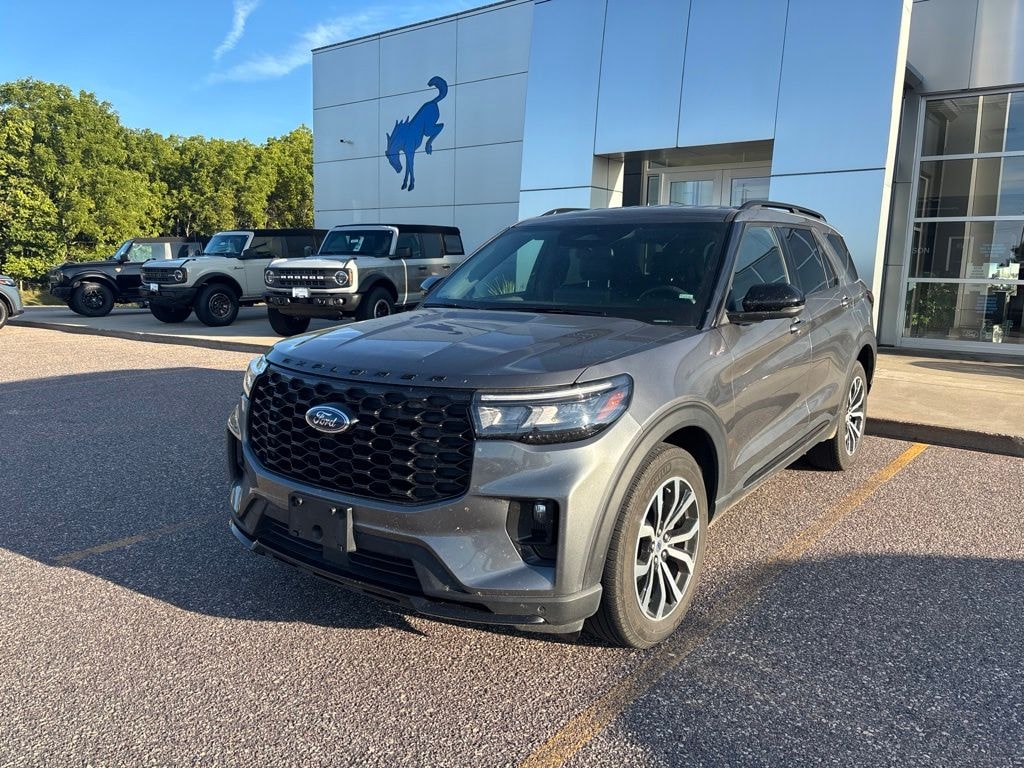 Certified 2025 Ford Explorer ST-Line SUV