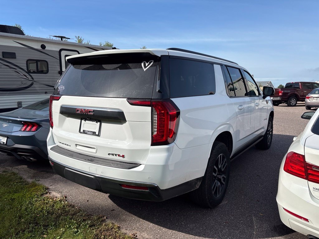 Used 2024 GMC Yukon XL AT4 SUV
