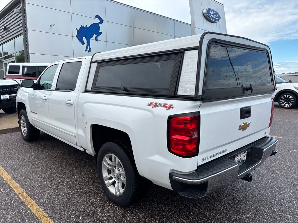 Used 2016 Chevrolet Silverado 1500 LT with VIN 3GCUKREC3GG296608 for sale in Baraboo, WI