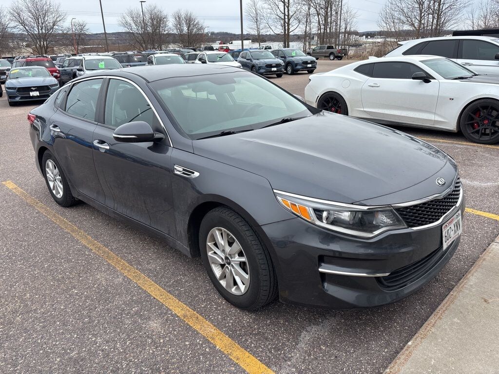 Used 2018 Kia Optima LX Sedan