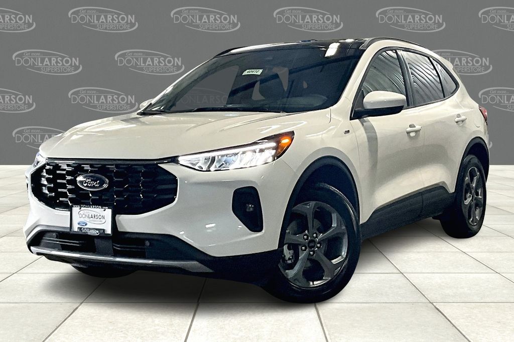 2025 Ford Escape Hybrid ST-Line Select photo 2