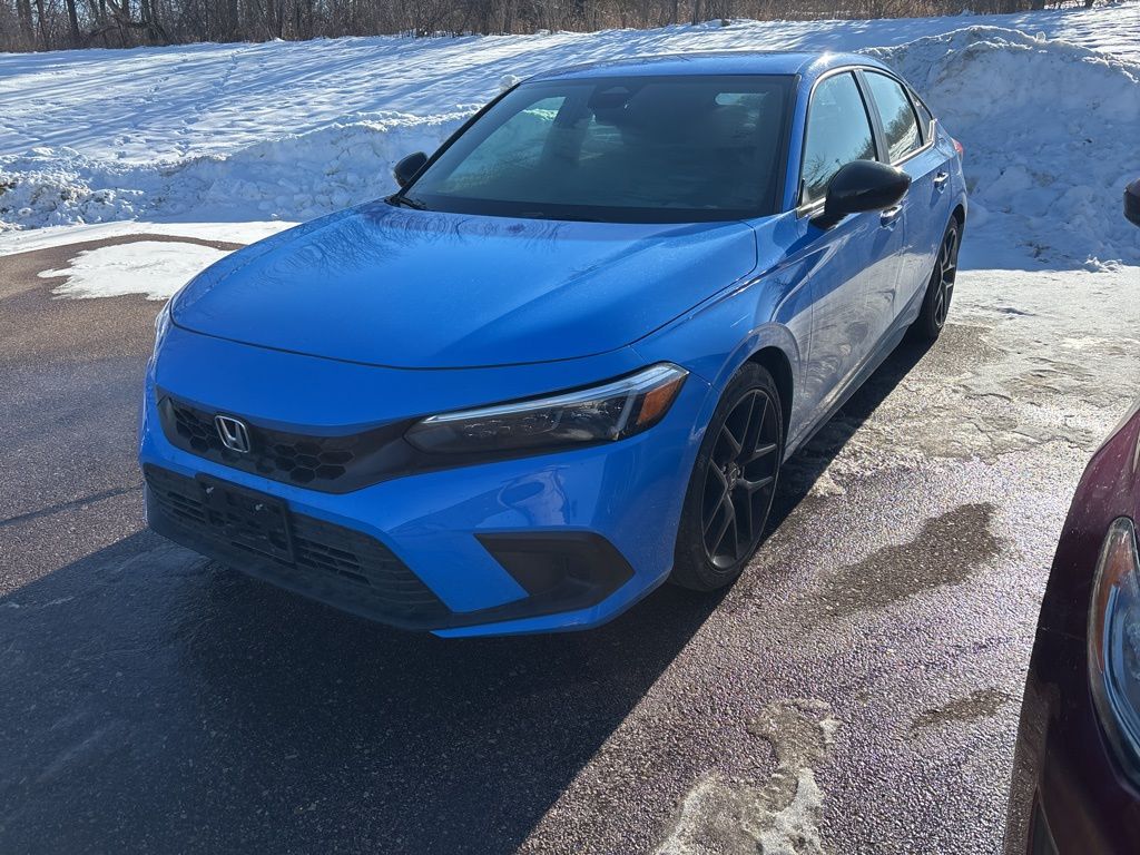 2024 Honda Civic Hatchback Sport's photo