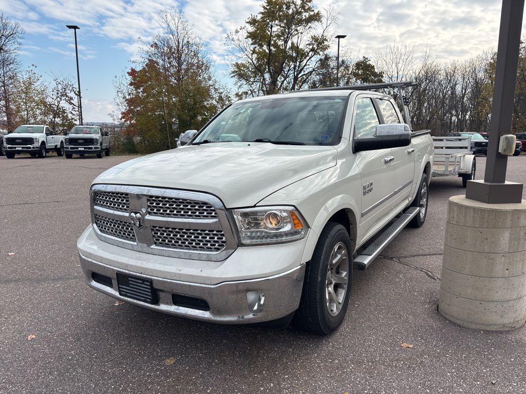 2017 RAM Ram 1500 Pickup Laramie